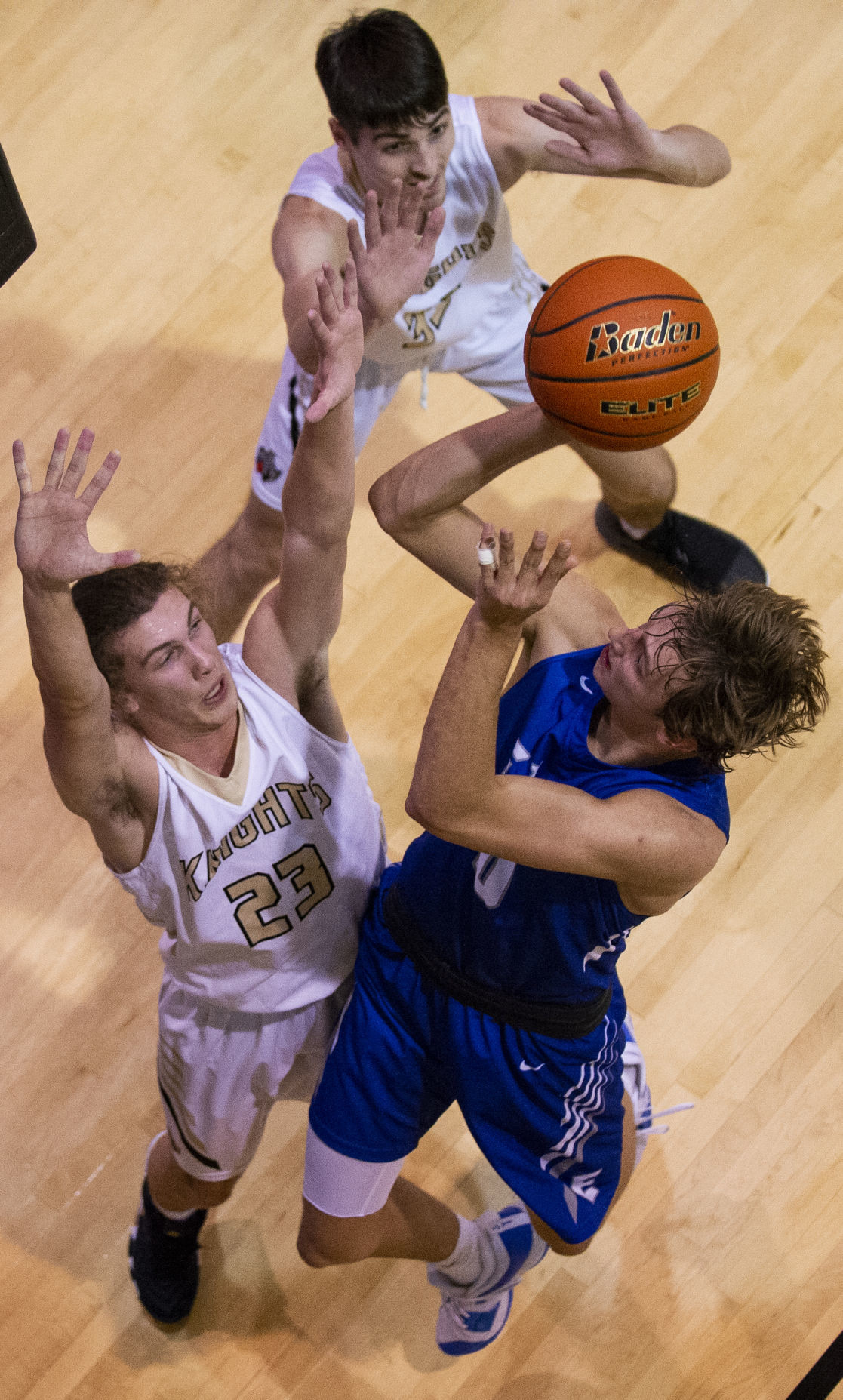 Lincoln East vs. Lincoln Southeast, 1.11